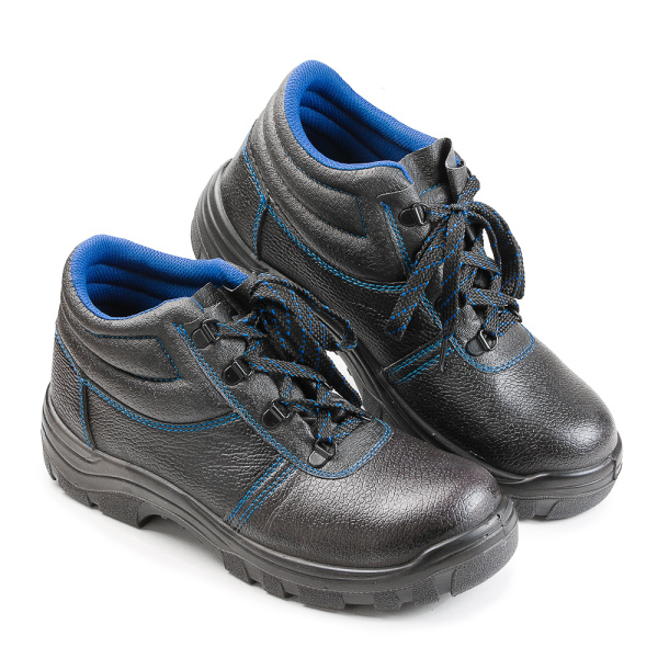 Ботинки кожаные мод. 12 ПУ МП